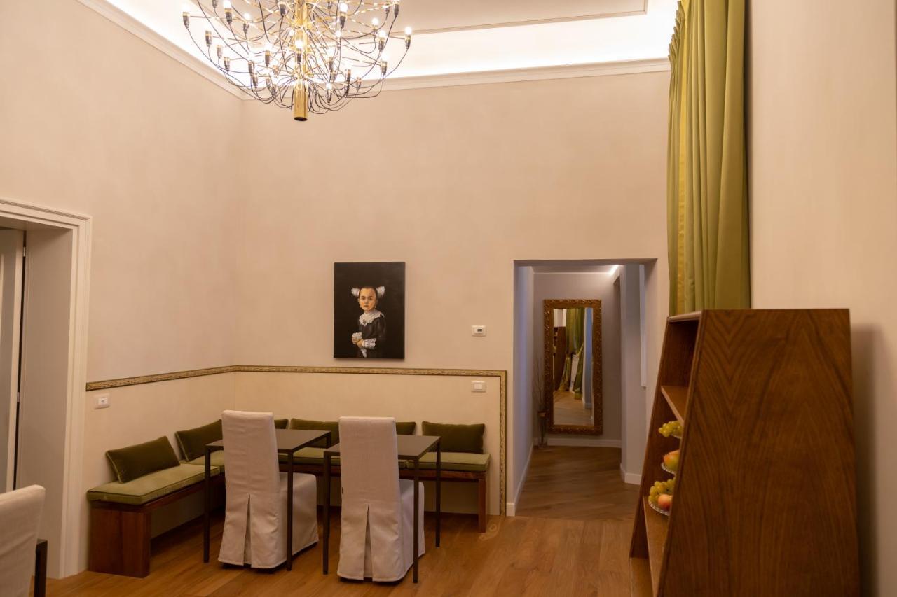 Dimora Storica Lo Svevo Hotel Iesi Exterior photo